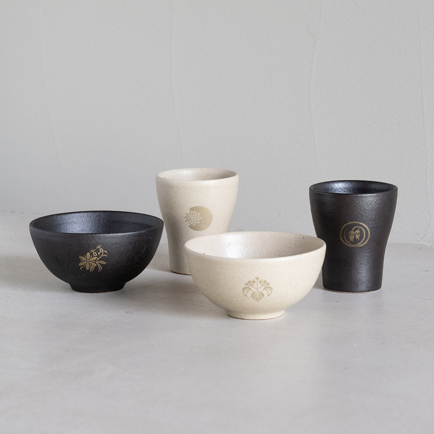 長寿祝いにおすすめなお茶碗とカップのセット