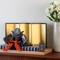 2026年、いわい兜に「大河一字前立」登場